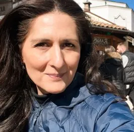 Golriz Gholzati